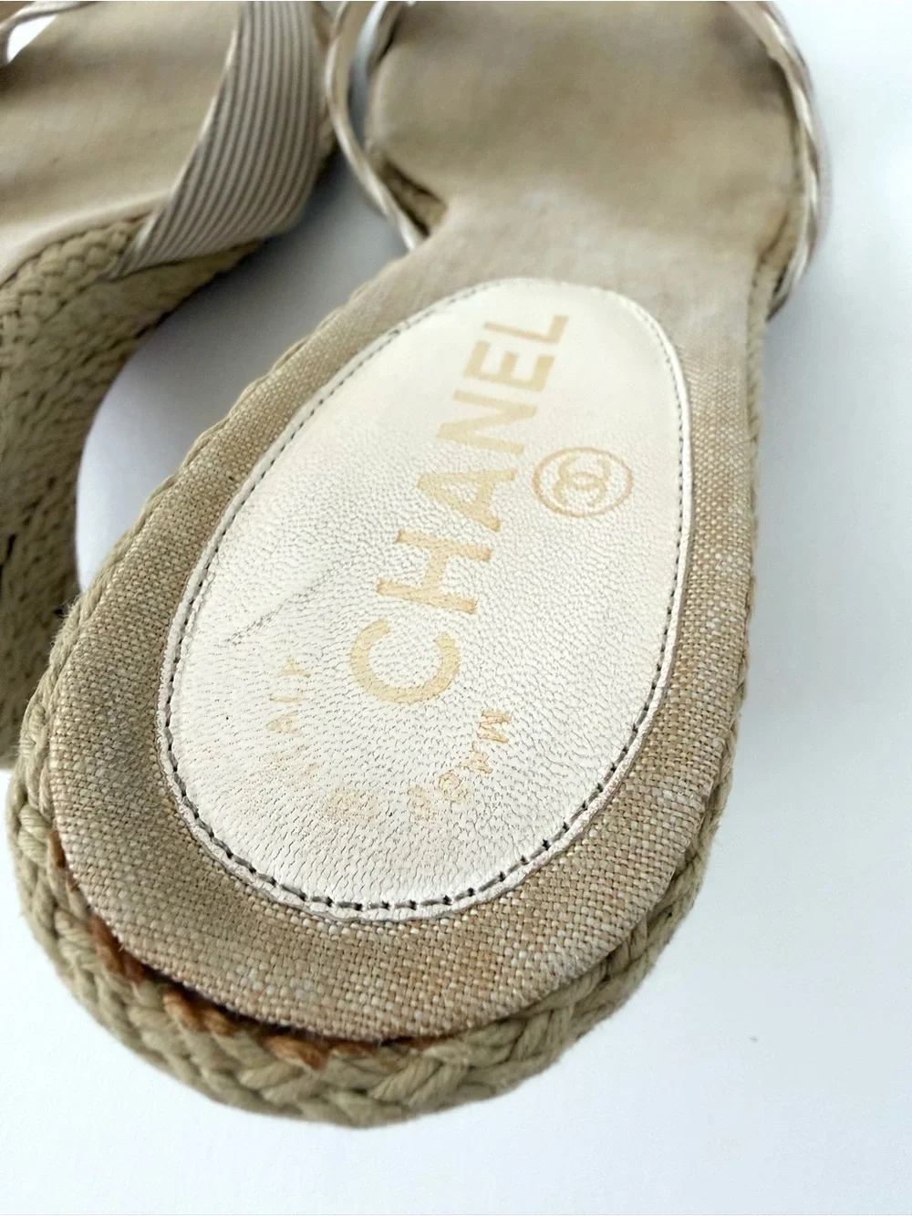 CHANEL | Vintage CC Logo Espadrille Wedge Sandal Slide Beige Cream EU 37.5